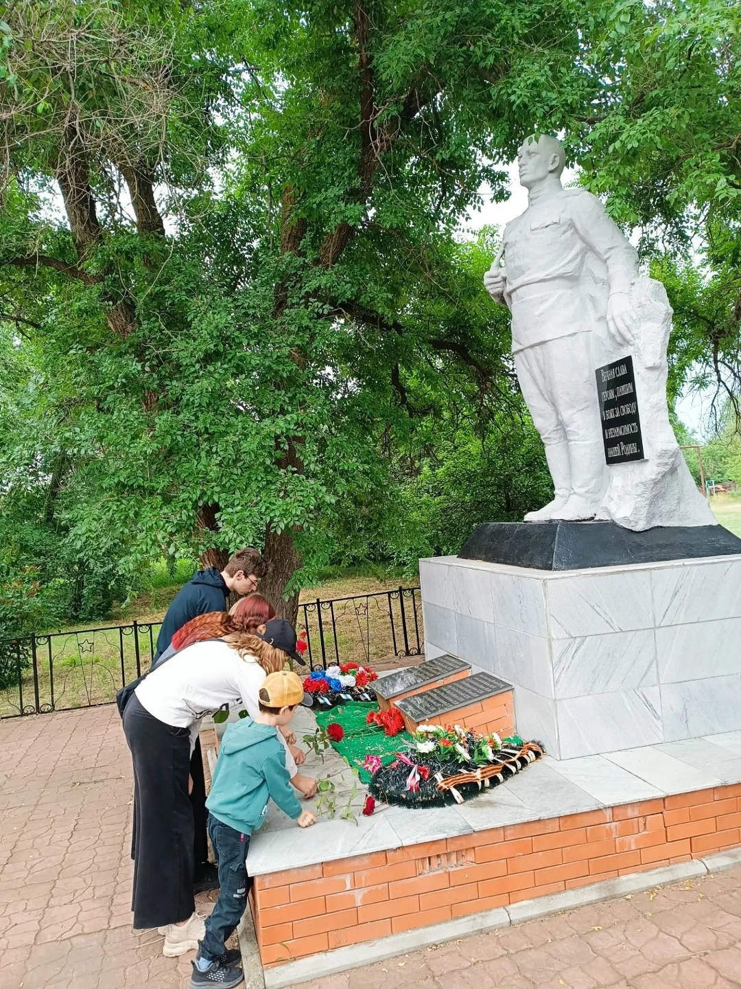 22 июня-особенный день для каждого жителя нашей страны. День, когда в 1941 году мирная жизнь оборвалась, уступив место долгой и кропотливой Великой Отечественной войне.